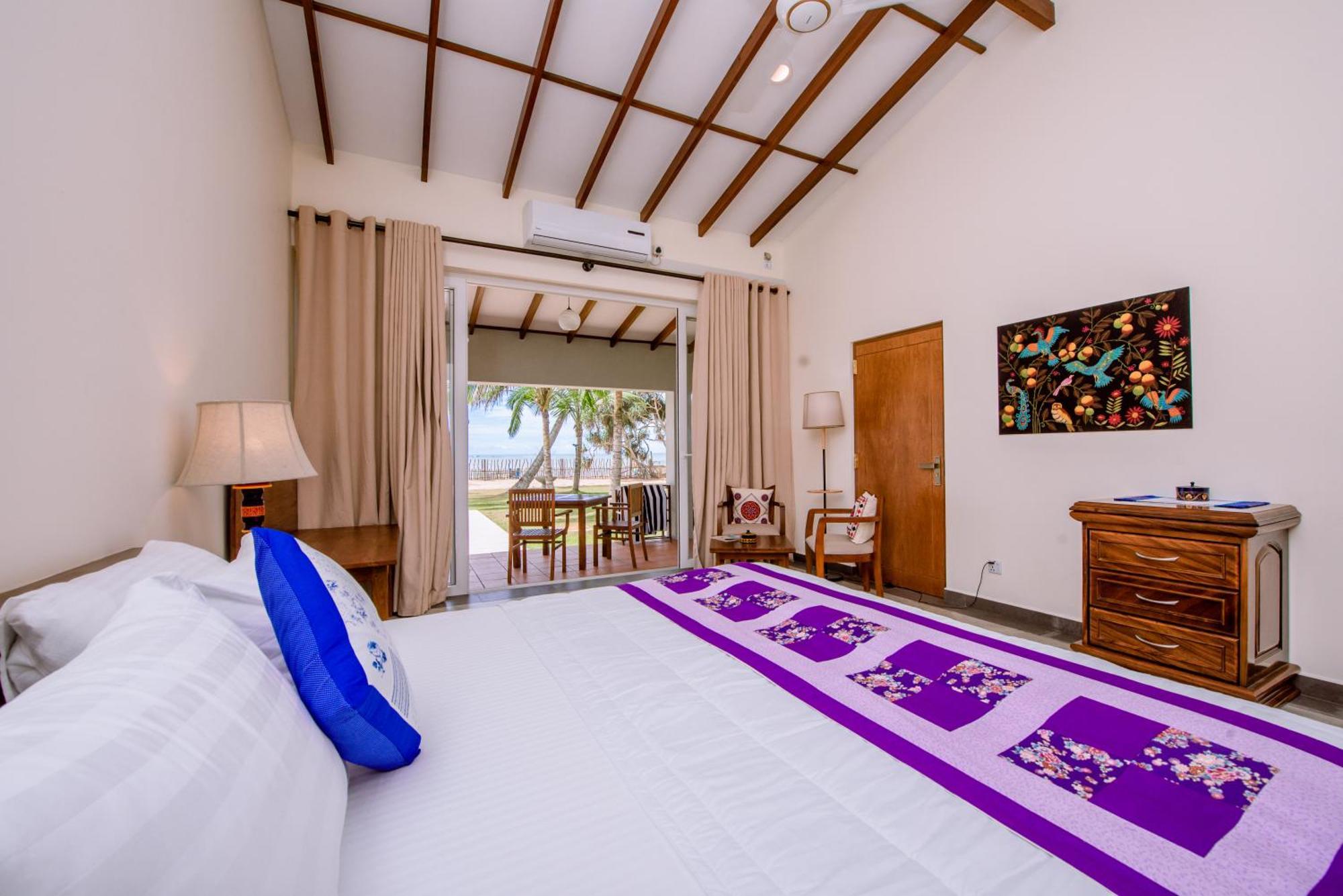 Arhimser Villa-Superb 4 Bedroom Beachfront For 8 In Ranna, Tangalle, Bb, Pool, Free Pick Up For 7 Night Stays Arriving Together, Serviced, Taxes Included エクステリア 写真