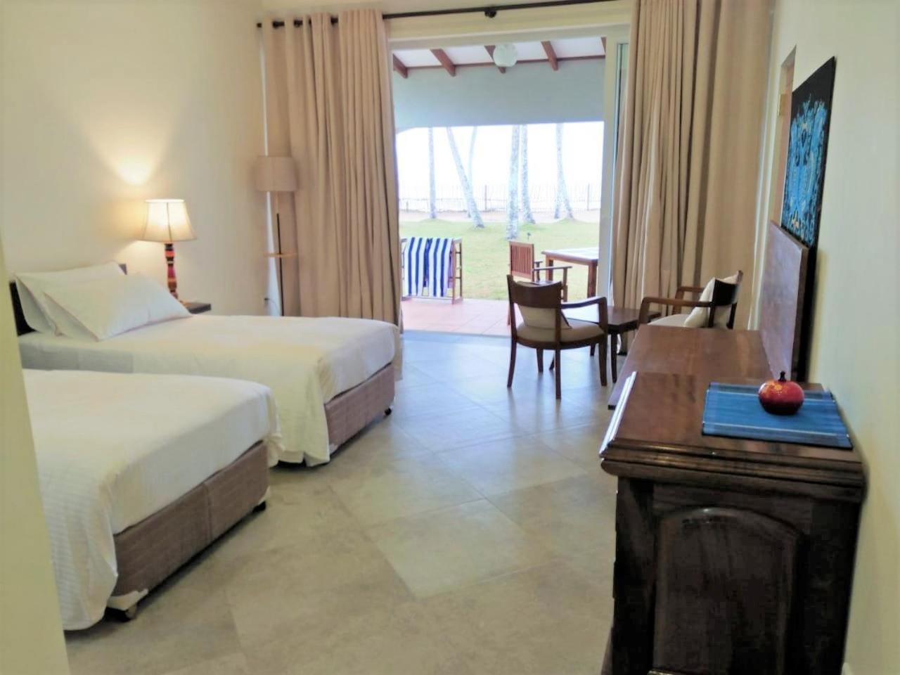 Arhimser Villa-Superb 4 Bedroom Beachfront For 8 In Ranna, Tangalle, Bb, Pool, Free Pick Up For 7 Night Stays Arriving Together, Serviced, Taxes Included エクステリア 写真