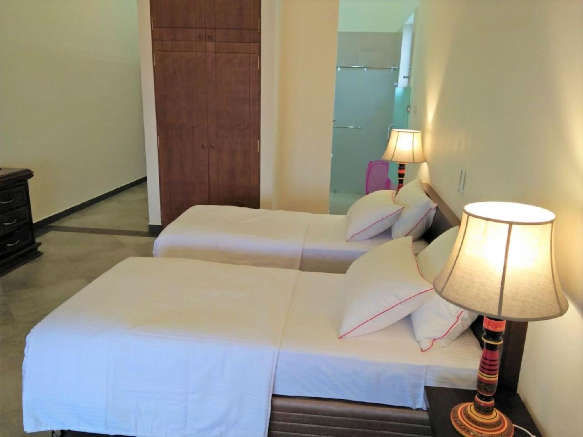 Arhimser Villa-Superb 4 Bedroom Beachfront For 8 In Ranna, Tangalle, Bb, Pool, Free Pick Up For 7 Night Stays Arriving Together, Serviced, Taxes Included エクステリア 写真