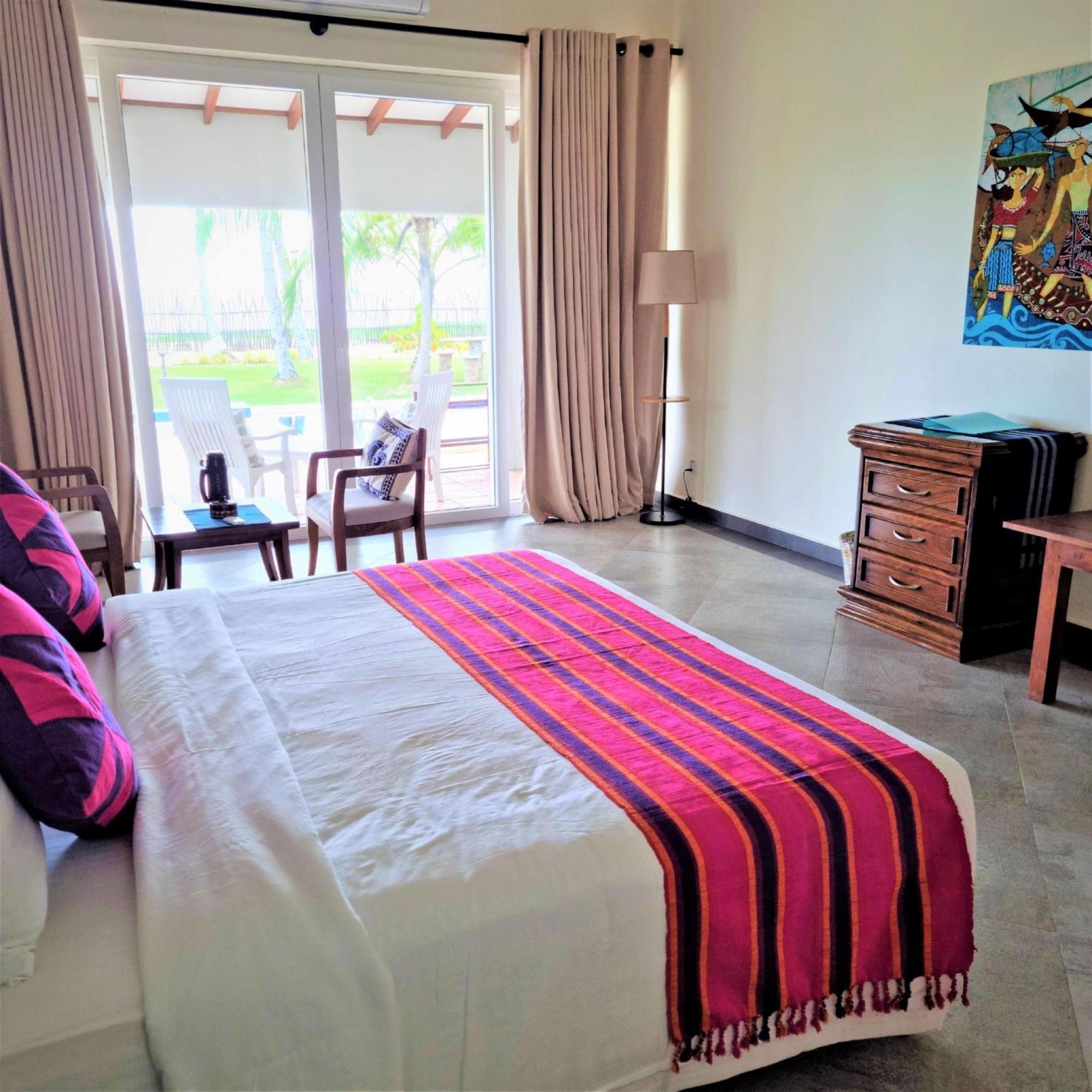 Arhimser Villa-Superb 4 Bedroom Beachfront For 8 In Ranna, Tangalle, Bb, Pool, Free Pick Up For 7 Night Stays Arriving Together, Serviced, Taxes Included エクステリア 写真