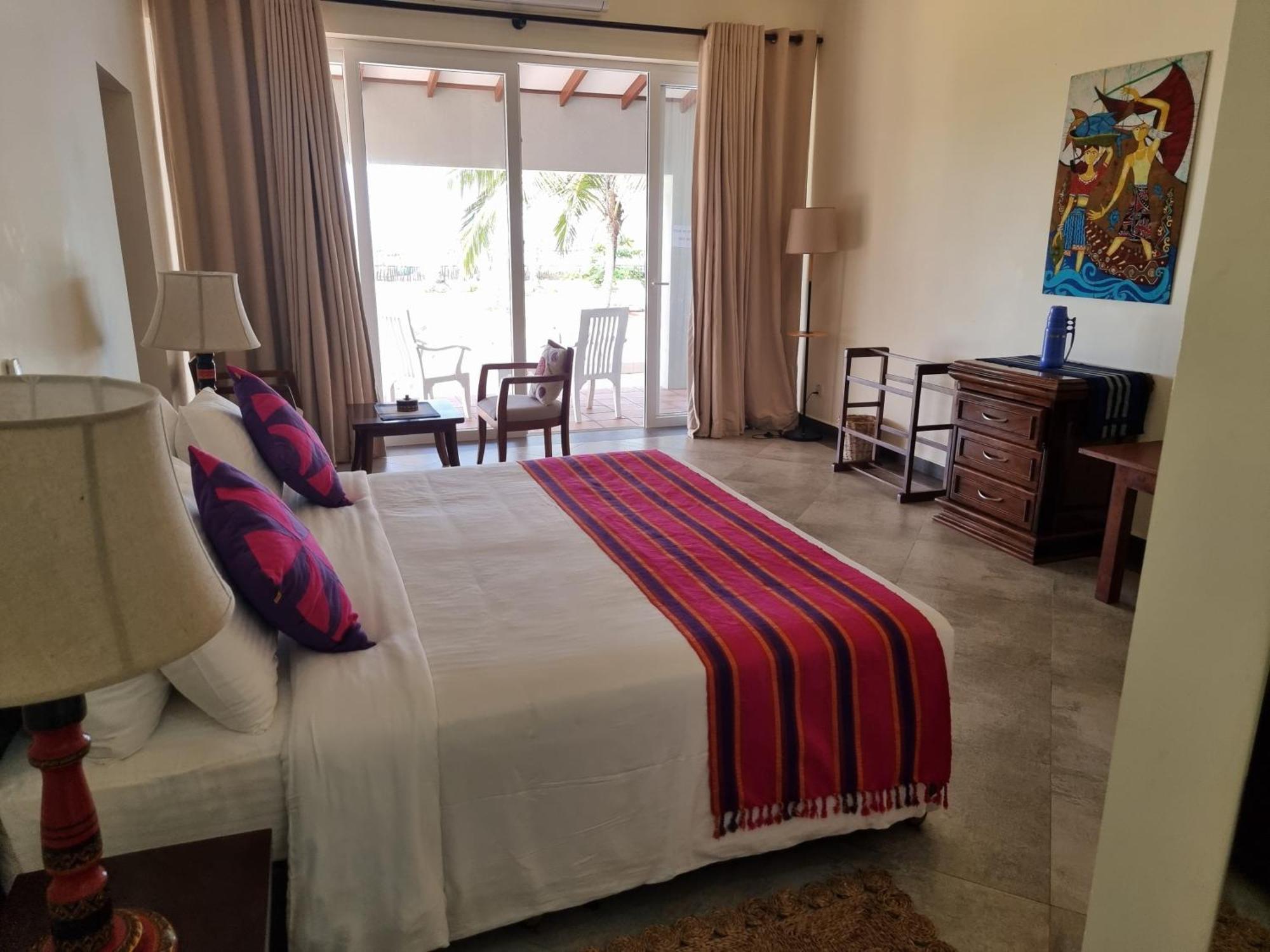 Arhimser Villa-Superb 4 Bedroom Beachfront For 8 In Ranna, Tangalle, Bb, Pool, Free Pick Up For 7 Night Stays Arriving Together, Serviced, Taxes Included エクステリア 写真
