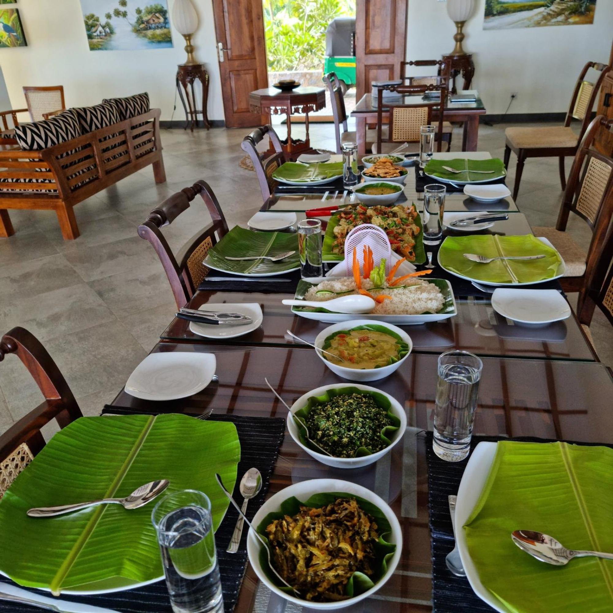 Arhimser Villa-Superb 4 Bedroom Beachfront For 8 In Ranna, Tangalle, Bb, Pool, Free Pick Up For 7 Night Stays Arriving Together, Serviced, Taxes Included エクステリア 写真