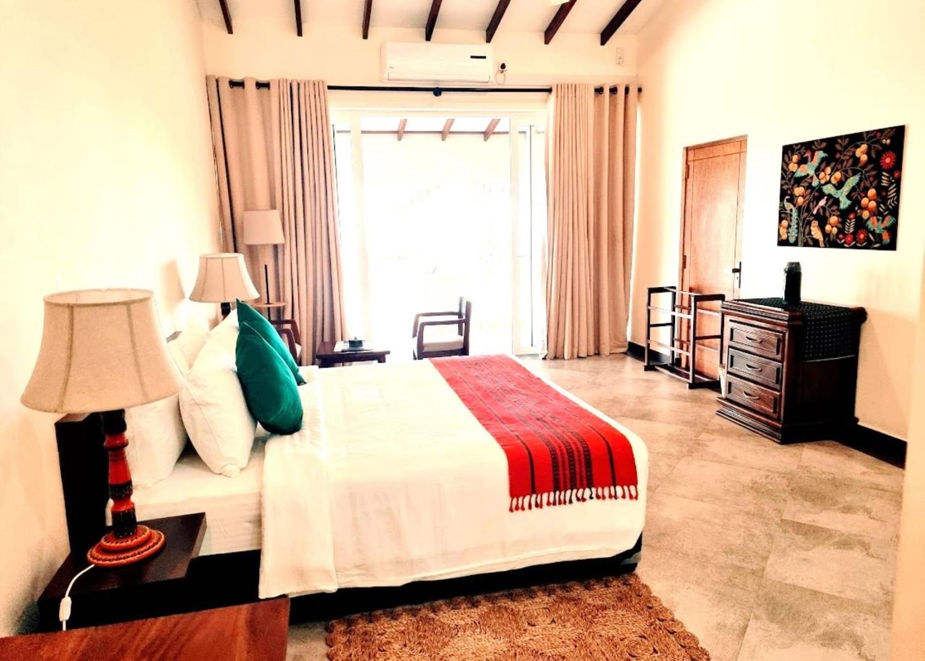 Arhimser Villa-Superb 4 Bedroom Beachfront For 8 In Ranna, Tangalle, Bb, Pool, Free Pick Up For 7 Night Stays Arriving Together, Serviced, Taxes Included エクステリア 写真