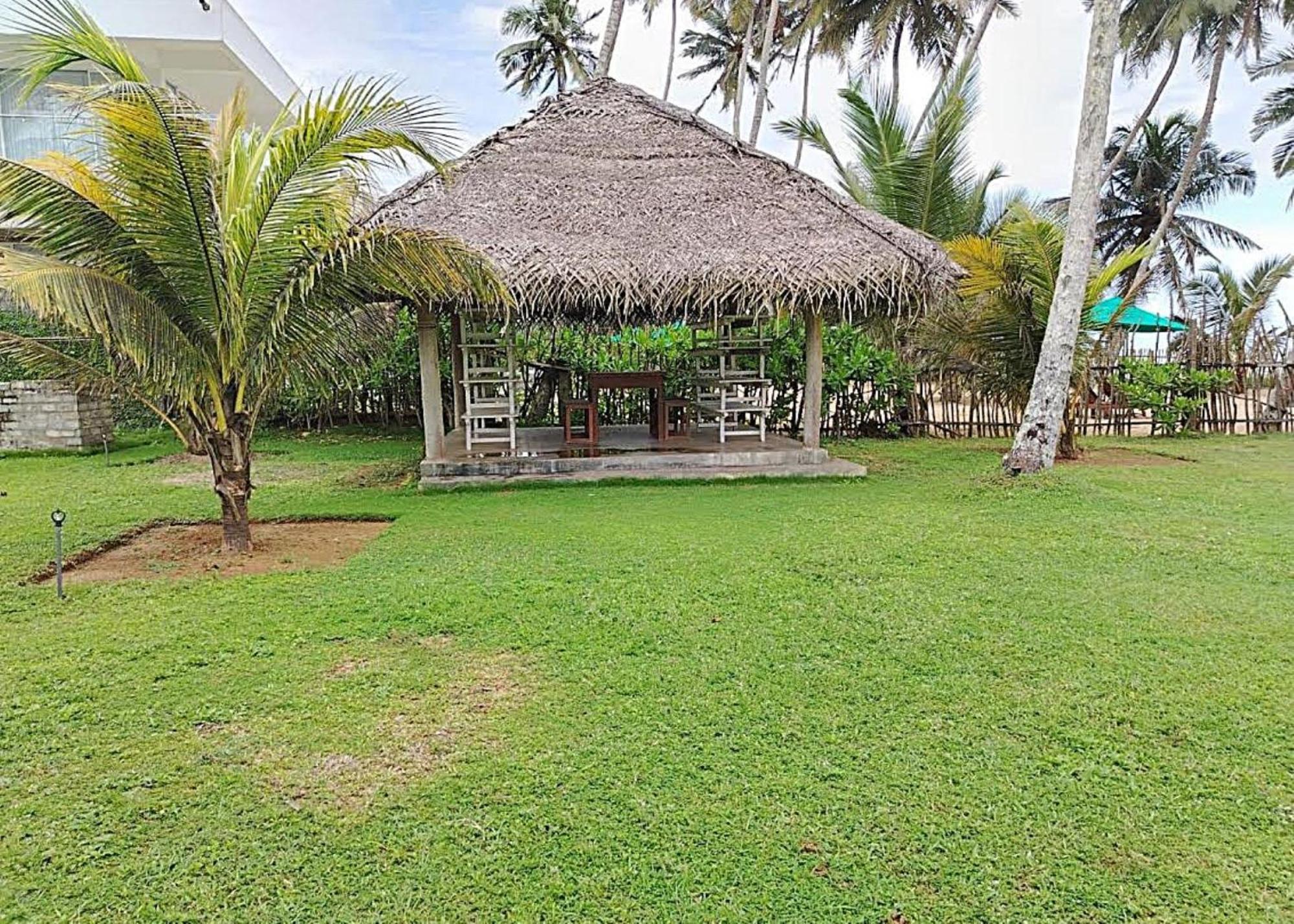 Arhimser Villa-Superb 4 Bedroom Beachfront For 8 In Ranna, Tangalle, Bb, Pool, Free Pick Up For 7 Night Stays Arriving Together, Serviced, Taxes Included エクステリア 写真
